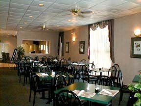 Quality Inn & Suites (Lumberton)4