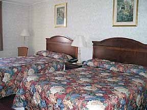Quality Inn Riverview1