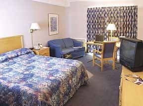 Comfort Inn Levis1