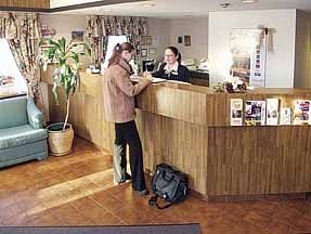 Comfort Inn Levis2