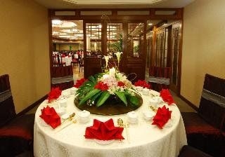 Hotel Penang Equatorial1