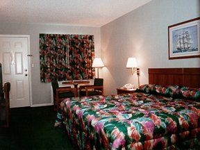 Econo Lodge1