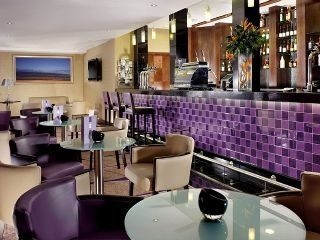 Crowne Plaza London Ealing1