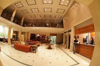 Riviera Hotel Beirut4