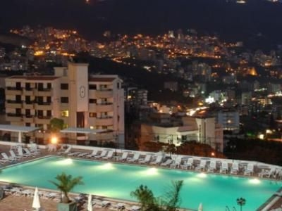 Regency Palace4