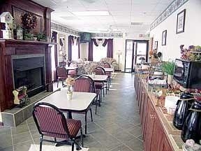 Comfort Inn (Calhoun)3
