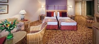 Jumeirah Beach Hotel0