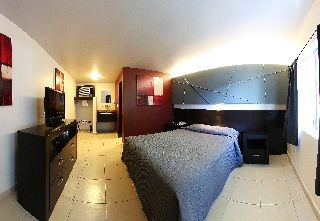 La Mesa Inn2