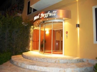 Joyfull0