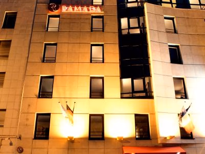 Ramada Tour Eiffel0