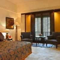 Crowne Plaza Soaltee1