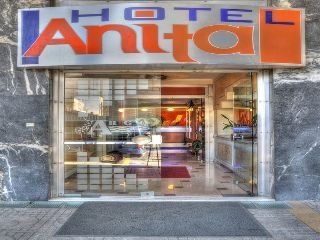 Anita3
