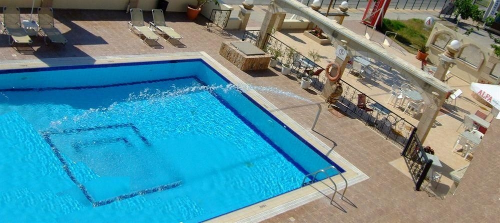 Antonios Studios3