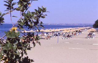 Gerakina Beach3