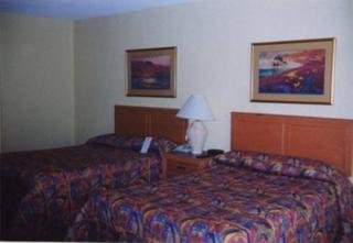 Riverpark Inn1