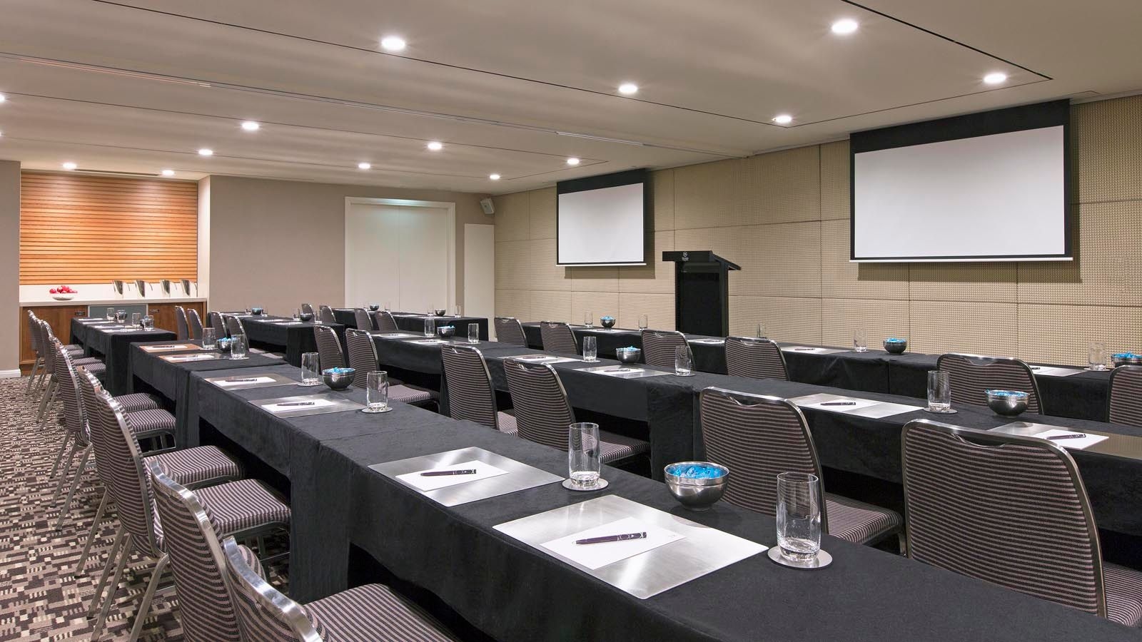 เชอราตัน ออนเดอะพาร์ค (Sheraton on the Park)3