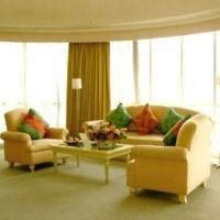 Oxford Suites Makati3