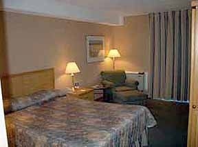 คอมฟอร์ต อินน์ อีสต์ (Comfort Inn East Moncton)1