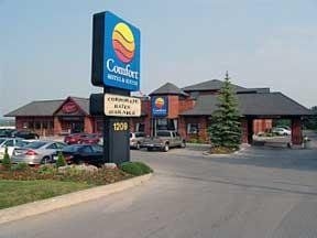 คอมฟอร์ต โฮเต็ลแอนด์สวีท (Comfort Hotel & Suites Peterborough)0