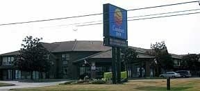 โรงแรมคอมฟอร์ต อินน์ โอชาวา (Comfort Inn Oshawa)1