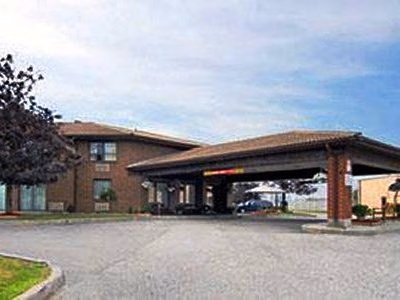โรงแรมคอมฟอร์ต อินน์ โอชาวา (Comfort Inn Oshawa)0