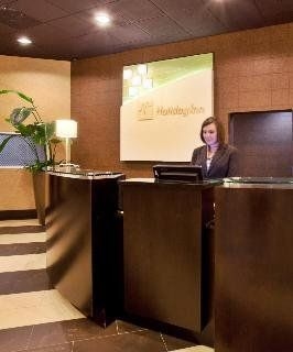 Holiday Inn Hotel & Suites0