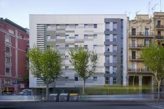 Melon District Poble Sec2