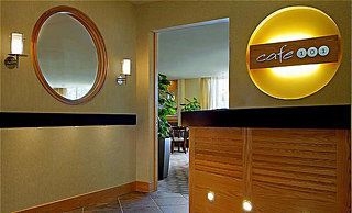 Holiday Inn Harbourview Halifax4