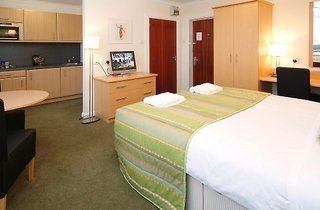 Best Western Summerhill Hotel and Suites2