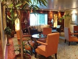 Tulip Inn2