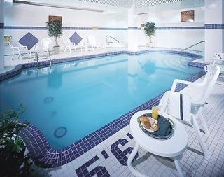 Hilton Garden Inn Toronto/City Centre2