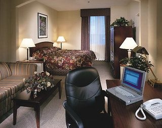 Hilton Garden Inn Toronto/City Centre1