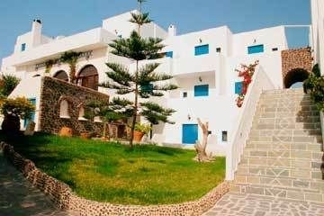 Santorini Palace0