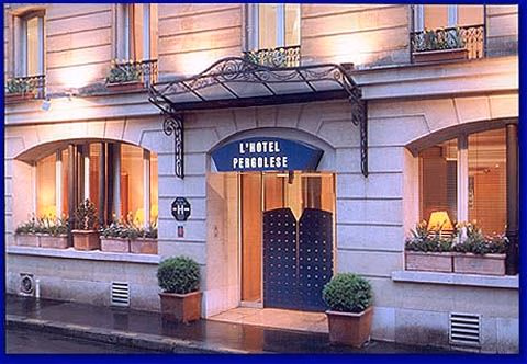 โลเตล แปร์โกเลส (L'Hotel Pergolese)0
