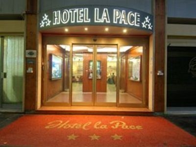 Hotel La Pace0