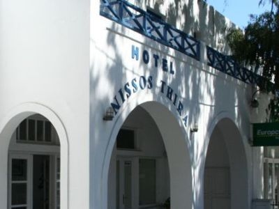 Nissos Thira0