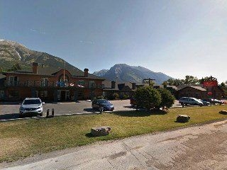 Econo Lodge - Canmore Mountain Lodge4