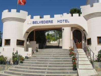 Family Belvedere0