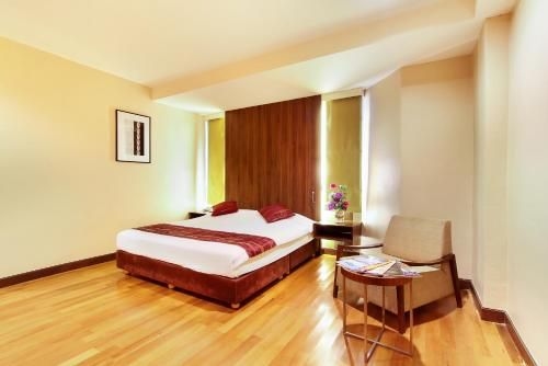 Bally Suite Silom3