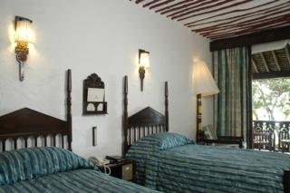 Serena Beach Hotel & Spa0