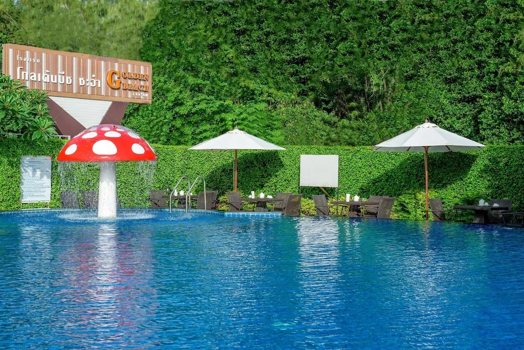 โรงแรมโกลเด้นบีช ชะอำ (Golden Beach Cha-Am Hotel)1