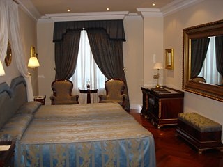 Alameda Palace2