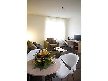 โรงแรมไอบิส เมลเบิร์น แอนด์ อพาร์ทเมนต์ (Ibis Melbourne)3