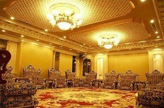 นันหยาง รอยัล (Nanyang Royal)3