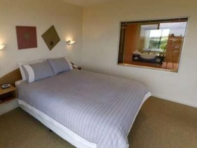 ไดมอนด์ ไอส์แลนด์ รีสอร์ท (Diamond Island Resort)3