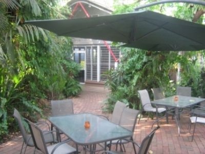 Savannah Way Motel2