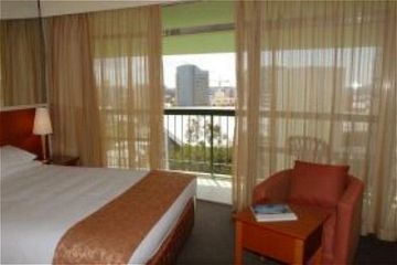 Metro Hotel Tower Mill3