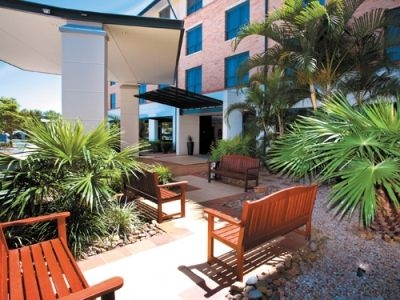 Travelodge Garden City Brisbane1
