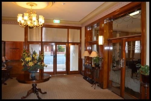 Royal Exchange Hotel (Royal Exchange)4