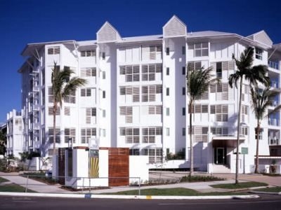 201 เลค สตรีท อพาร์ตเมนต์ (201 Lake Street Apartments)3